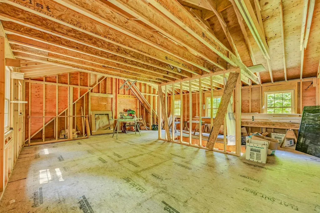 64 Beaver Pond Road Lyman NH 03585