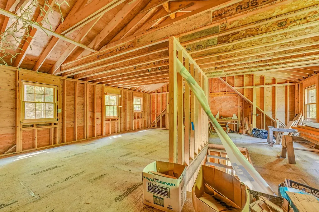 64 Beaver Pond Road Lyman NH 03585
