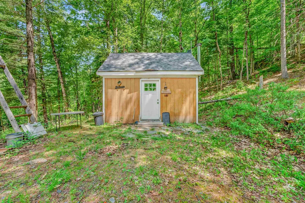 64 Beaver Pond Road Lyman NH 03585