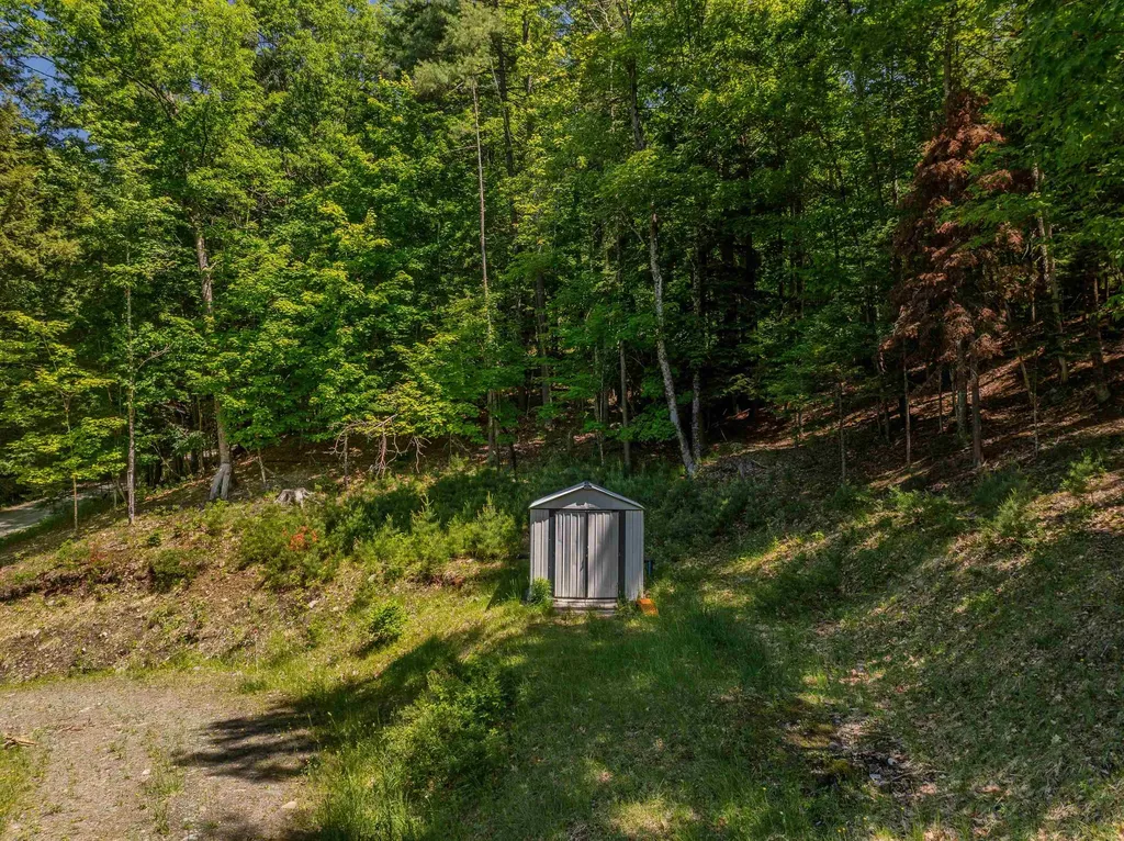 64 Beaver Pond Road Lyman NH 03585