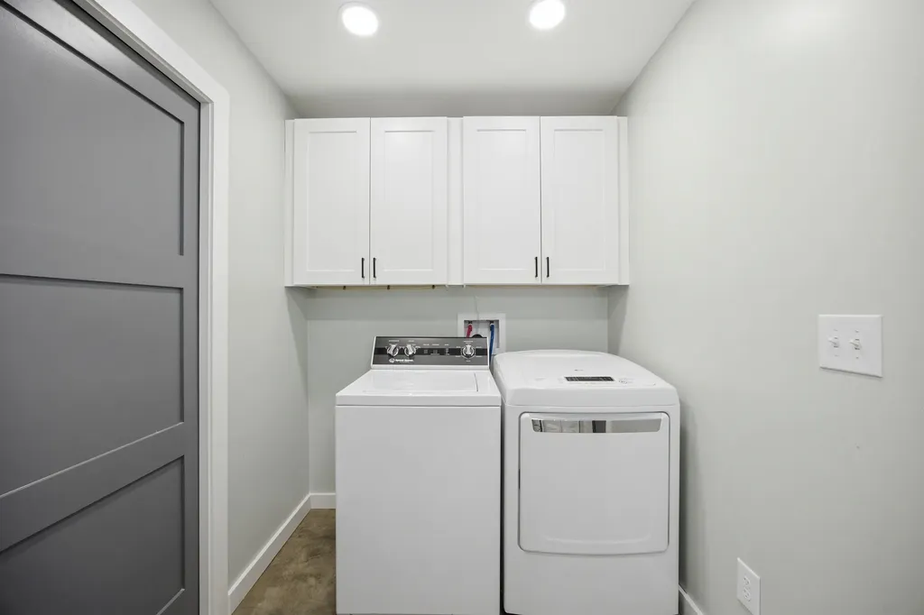 2717 Oregon Road Lunenburg VT 05906