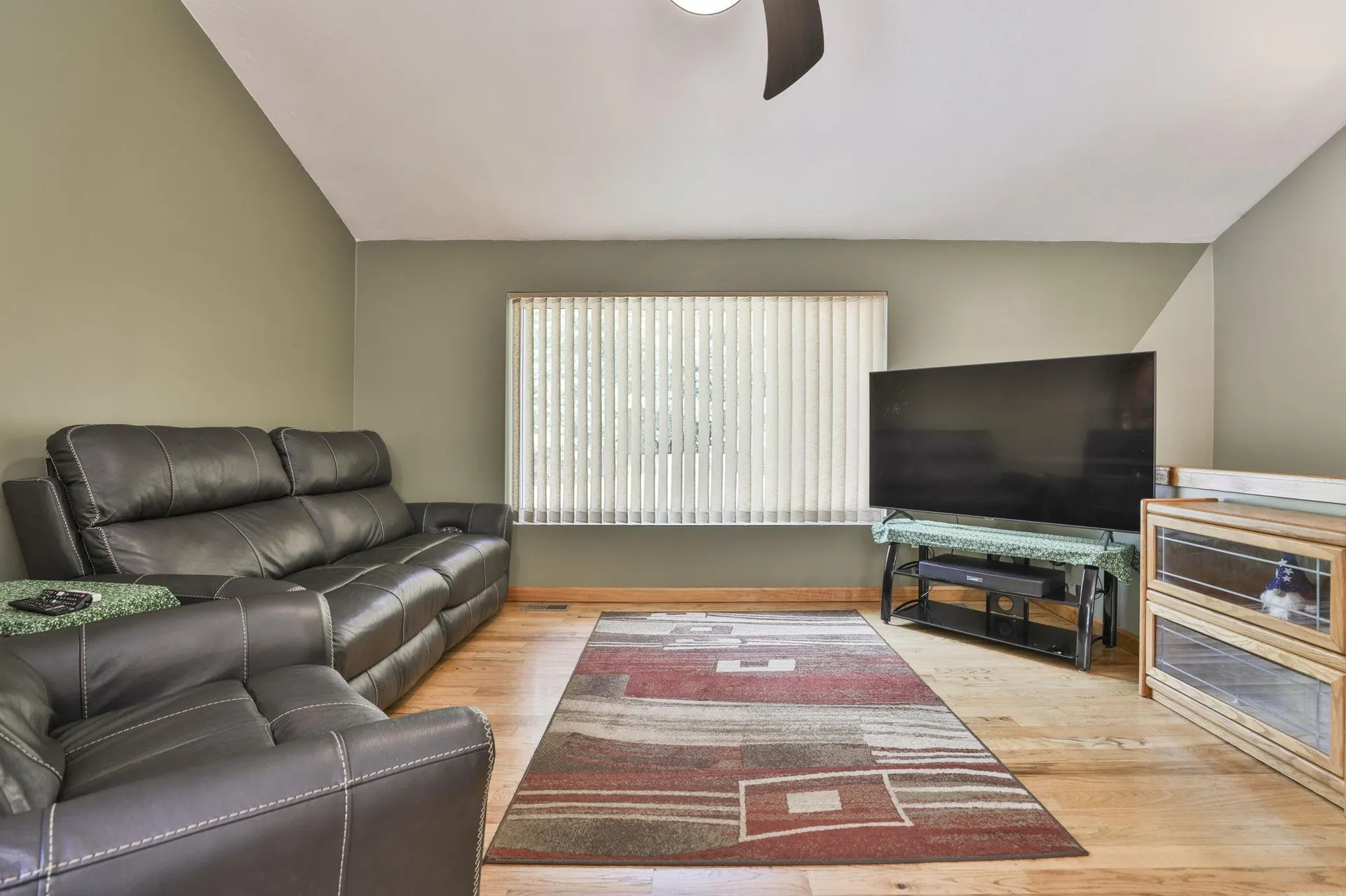 3 Friar Tuck Court Merrimack NH 03054