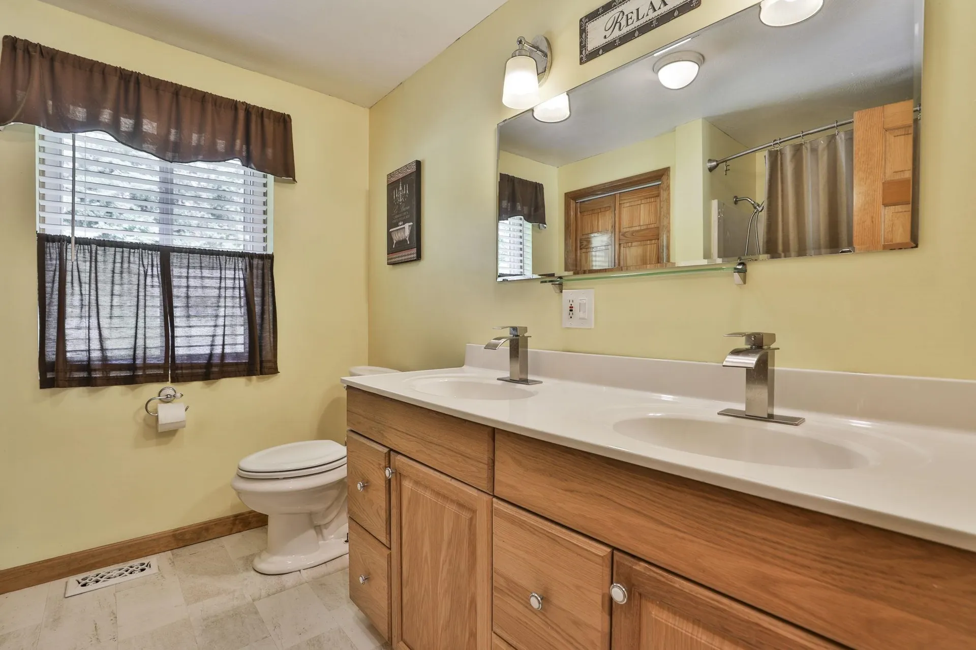 3 Friar Tuck Court Merrimack NH 03054