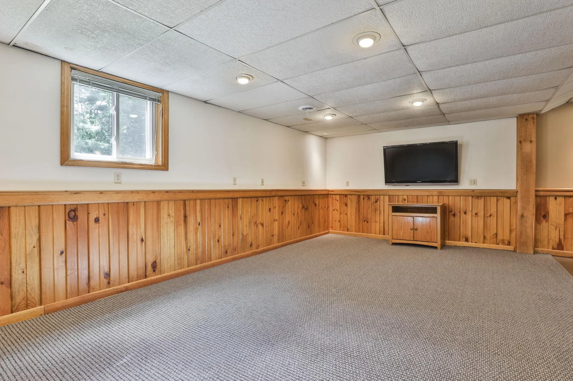3 Friar Tuck Court Merrimack NH 03054