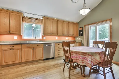 3 Friar Tuck Court Merrimack NH 03054