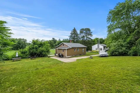 110 Robinson Street Manchester NH 03104