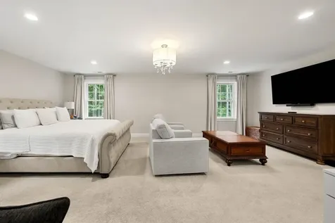30 Pierce Lane Hollis NH 03049