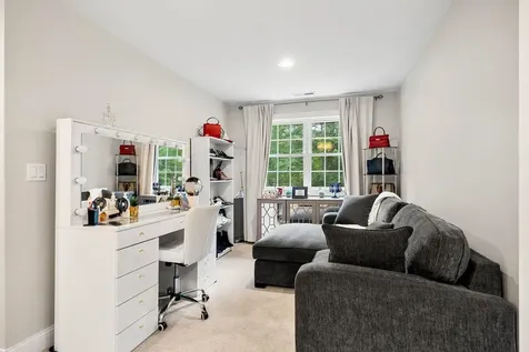 30 Pierce Lane Hollis NH 03049