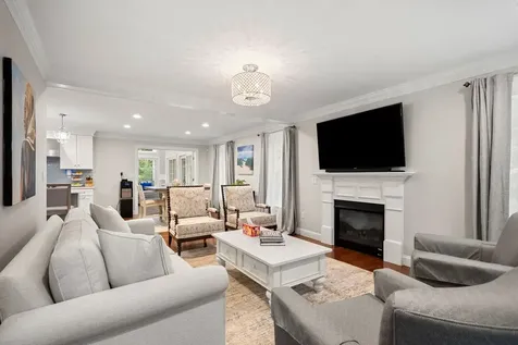 30 Pierce Lane Hollis NH 03049