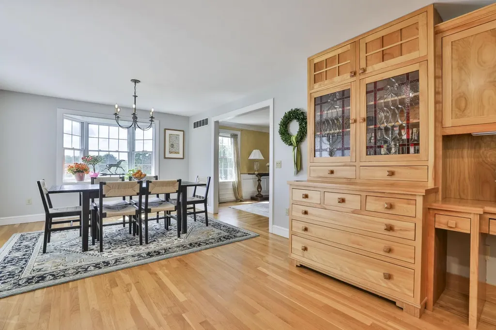 66A Merrimack Road Amherst NH 03031