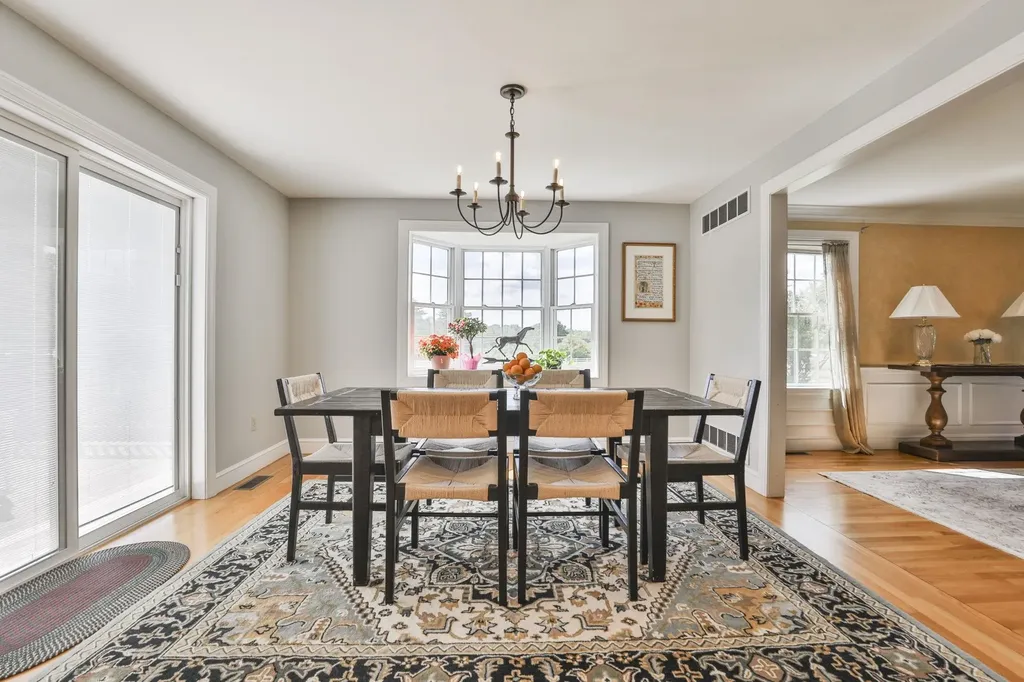 66A Merrimack Road Amherst NH 03031