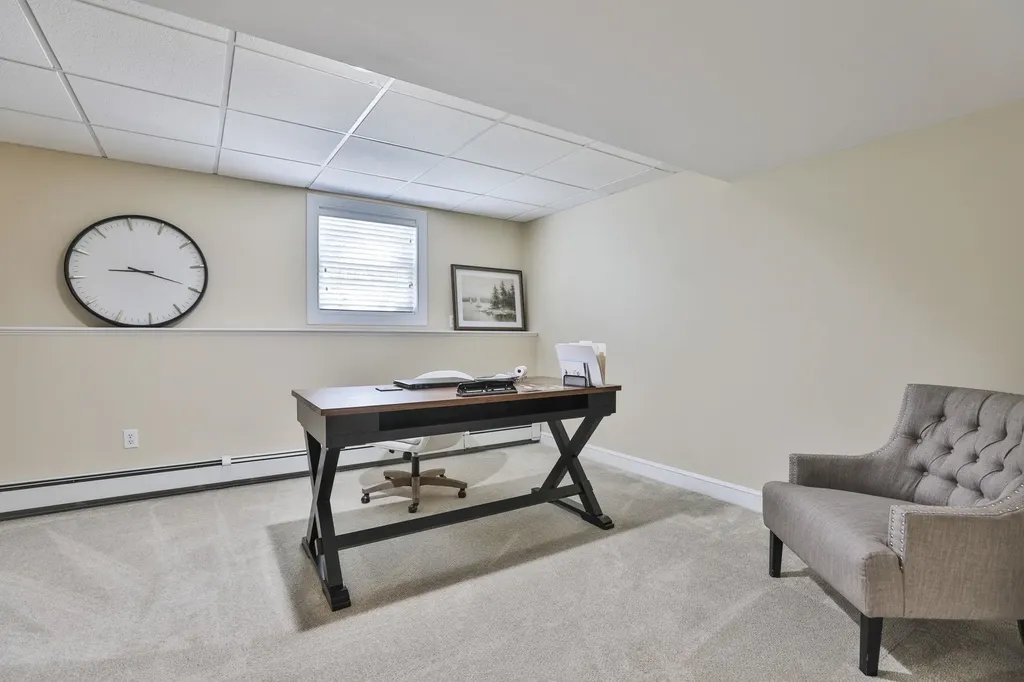 66A Merrimack Road Amherst NH 03031