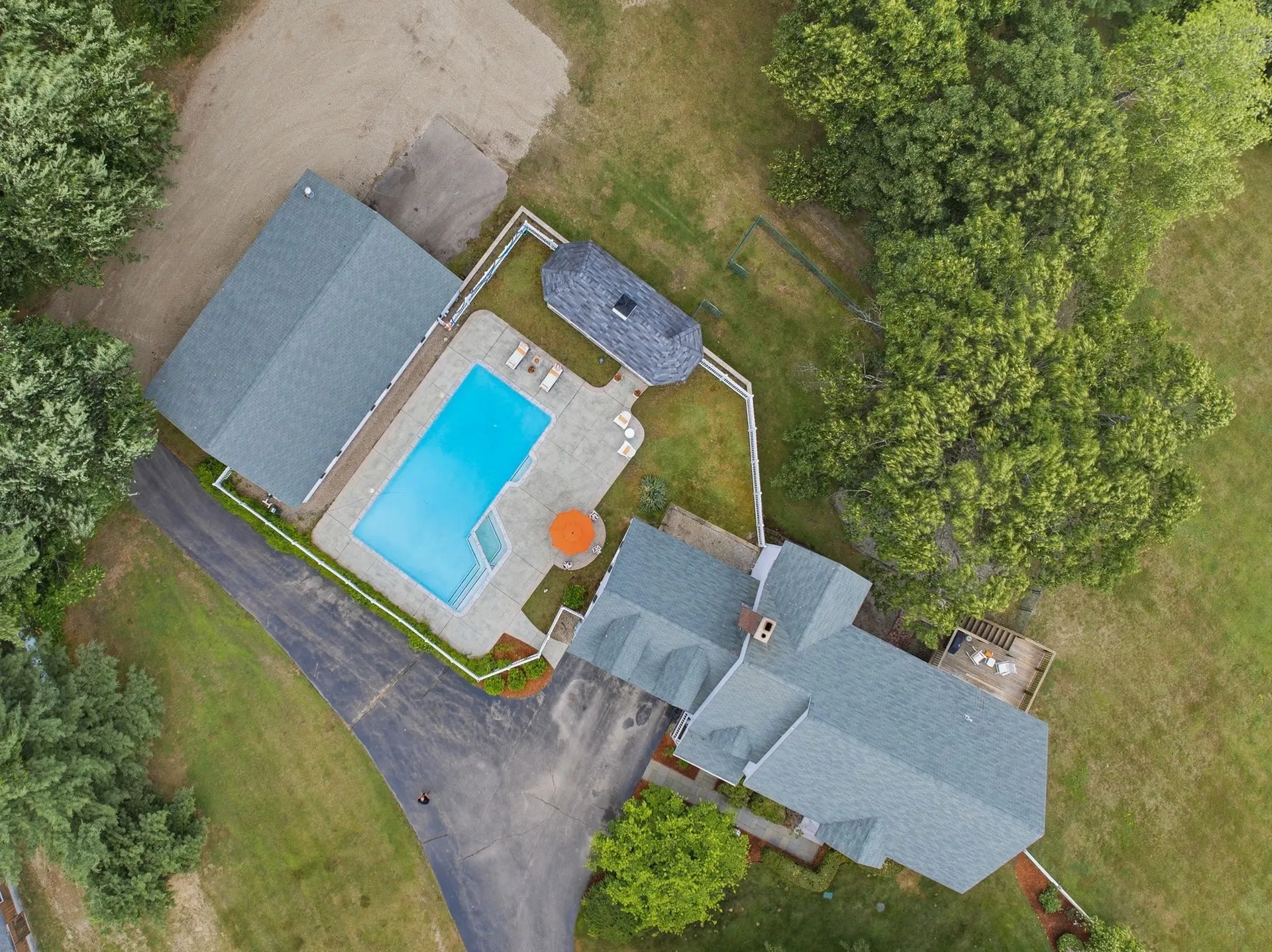66A Merrimack Road Amherst NH 03031