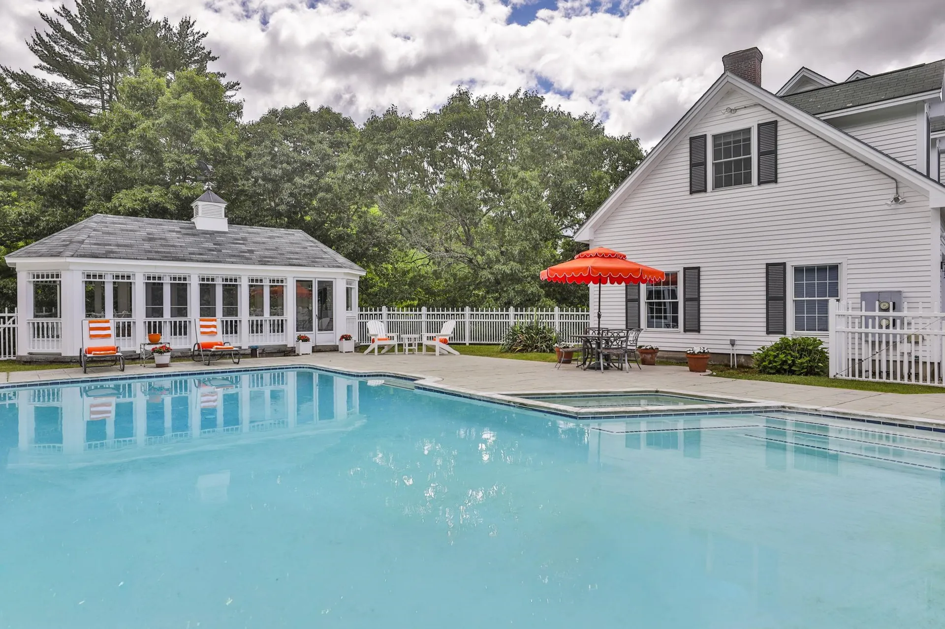 66A Merrimack Road Amherst NH 03031