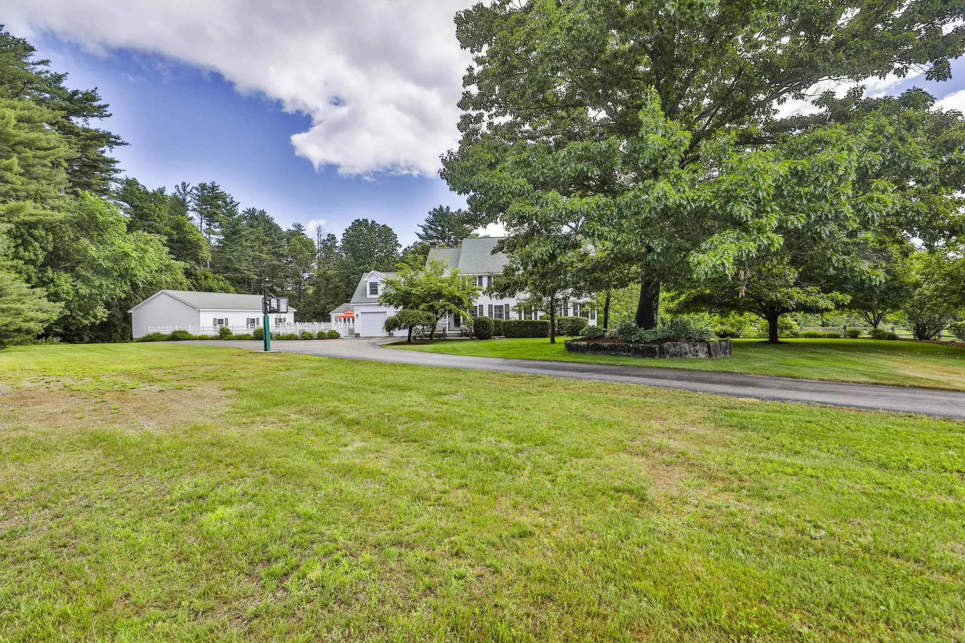 66A Merrimack Road Amherst NH 03031