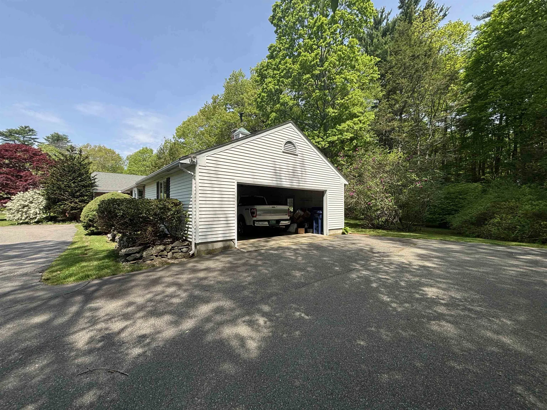 439 Exeter Road Hampton NH 03842-1004