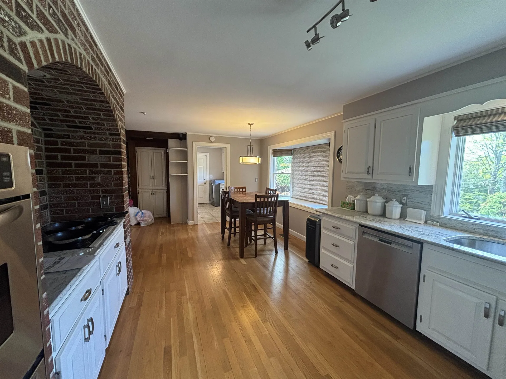439 Exeter Road Hampton NH 03842-1004