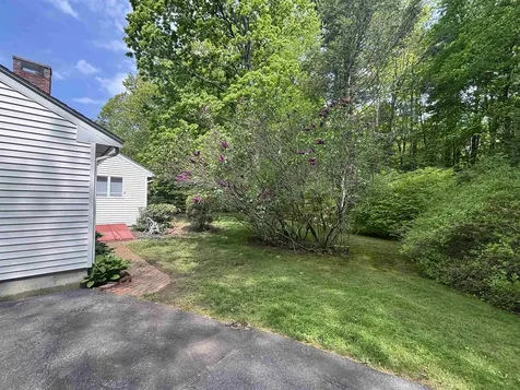 439 Exeter Road Hampton NH 03842-1004