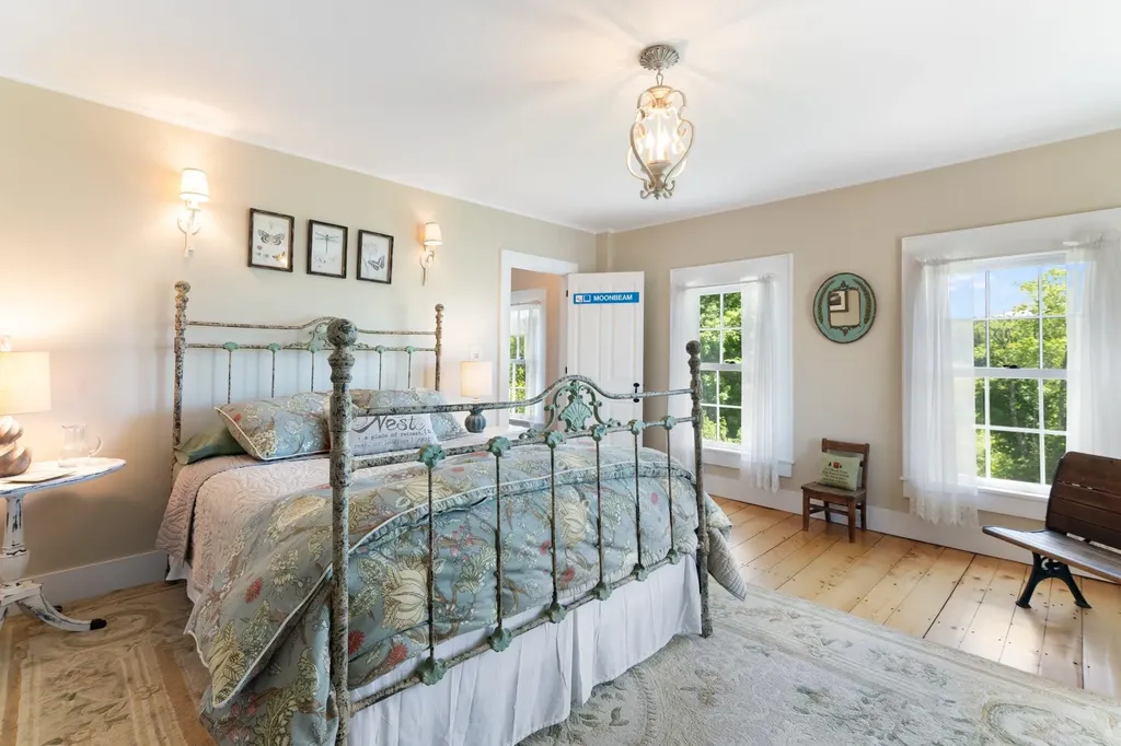 238 Stowe Hill Road Wilmington VT 05363
