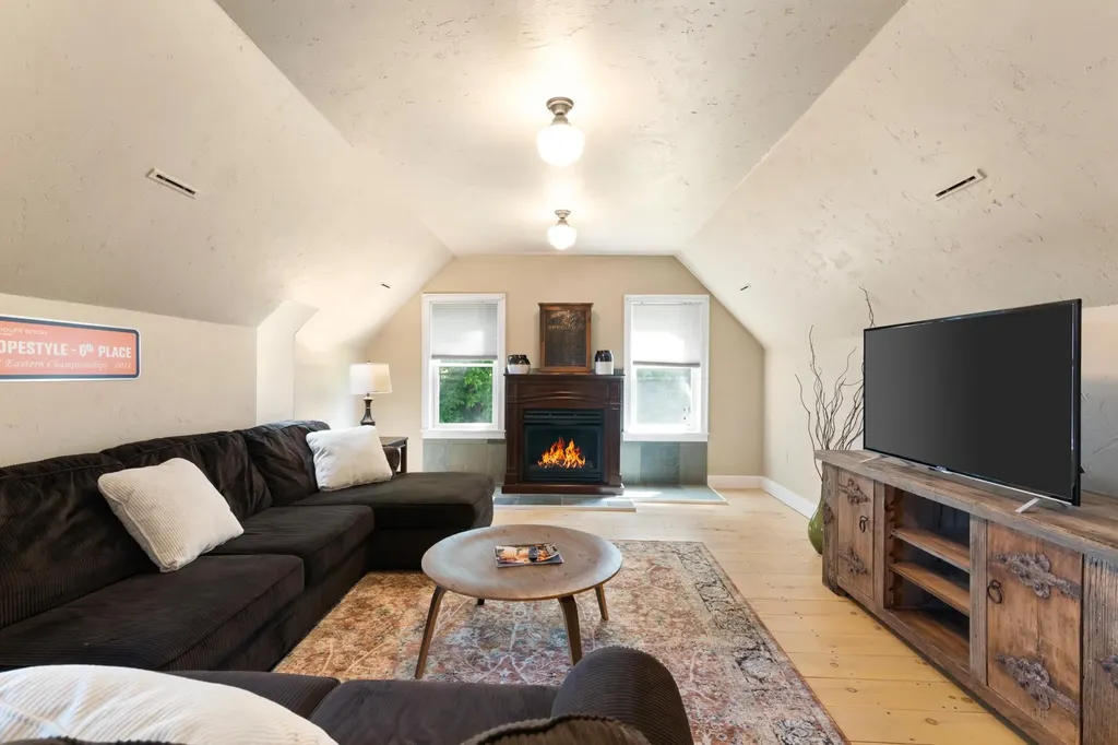 238 Stowe Hill Road Wilmington VT 05363