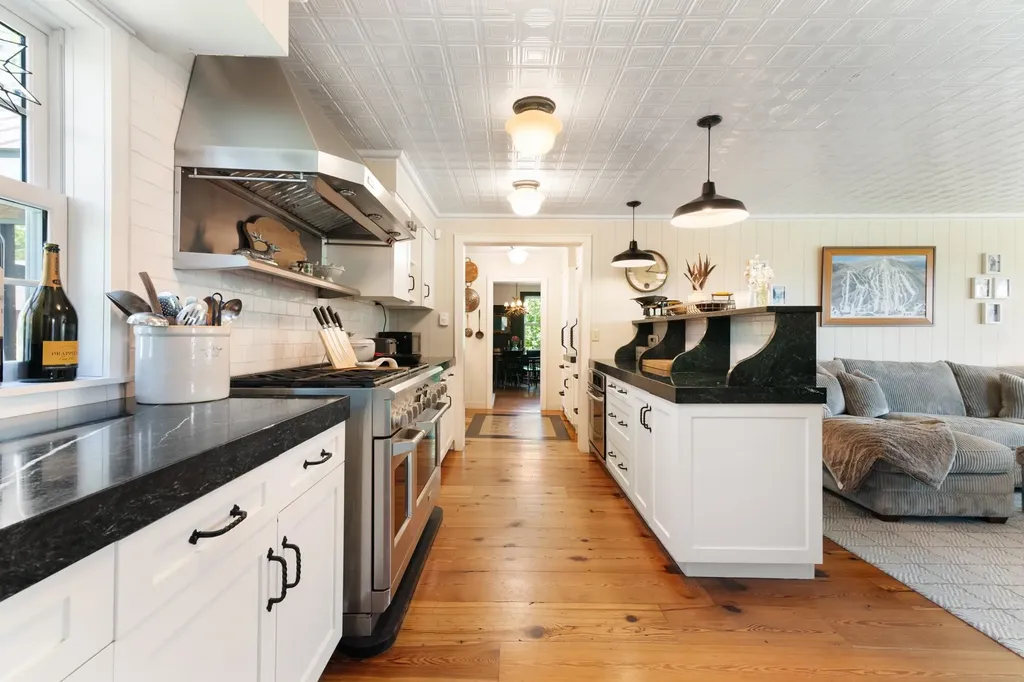 238 Stowe Hill Road Wilmington VT 05363
