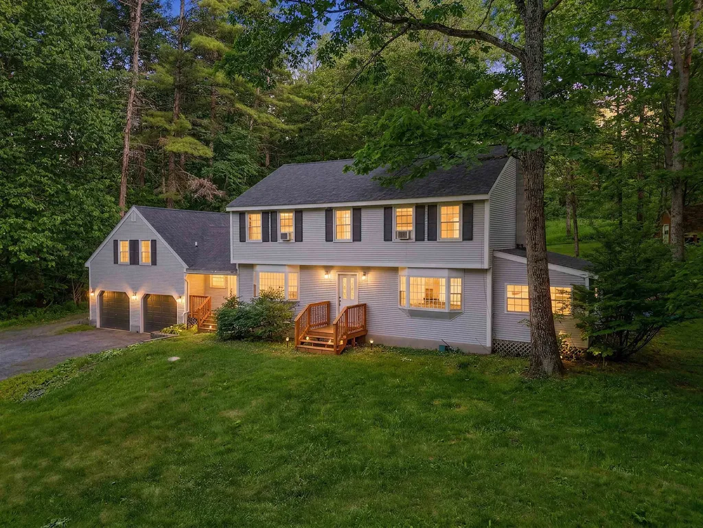 25 Pinneo Hill Road Hanover NH 03755