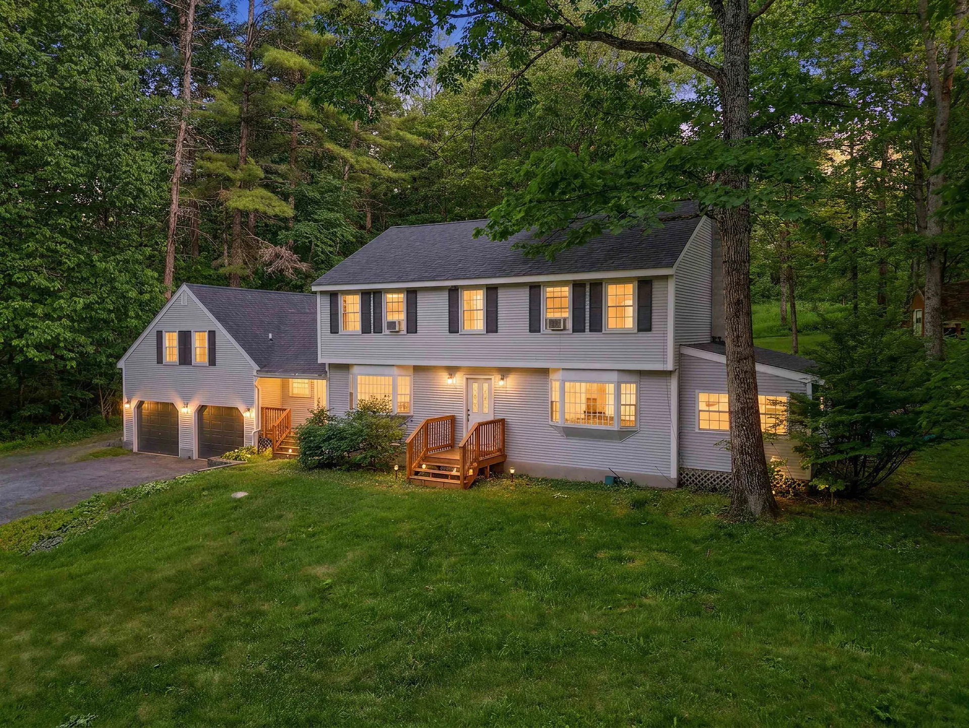 25 Pinneo Hill Road Hanover NH 03755