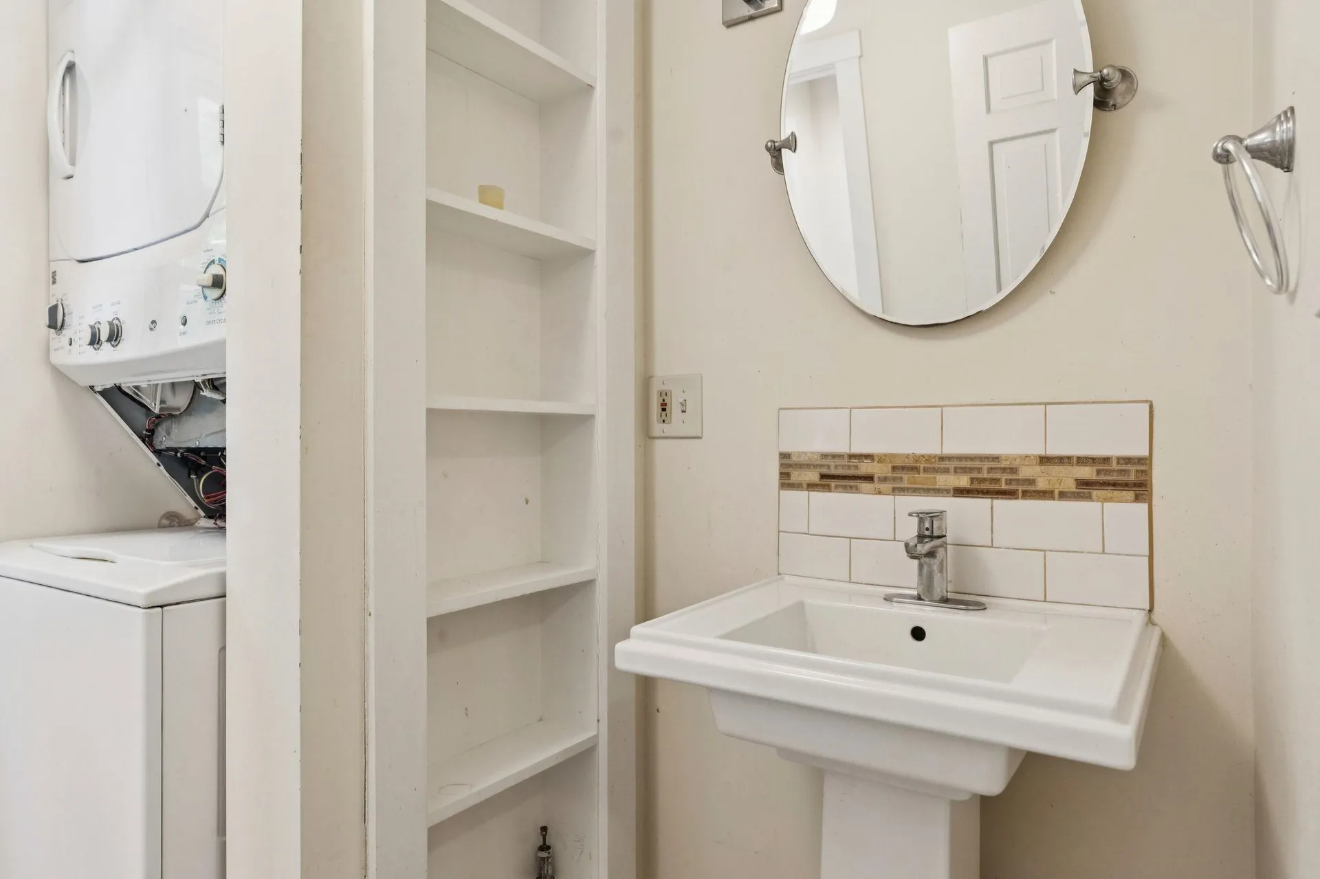 25 Pinneo Hill Road Hanover NH 03755