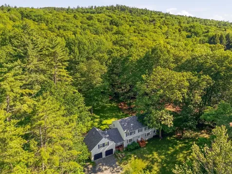 25 Pinneo Hill Road Hanover NH 03755
