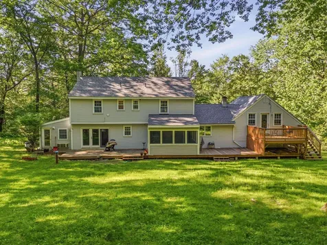 25 Pinneo Hill Road Hanover NH 03755