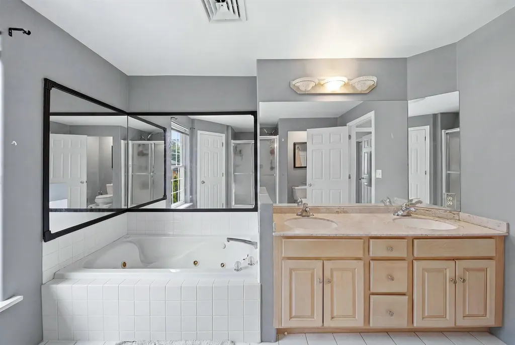 12 Lamprey Street Newmarket NH 03857