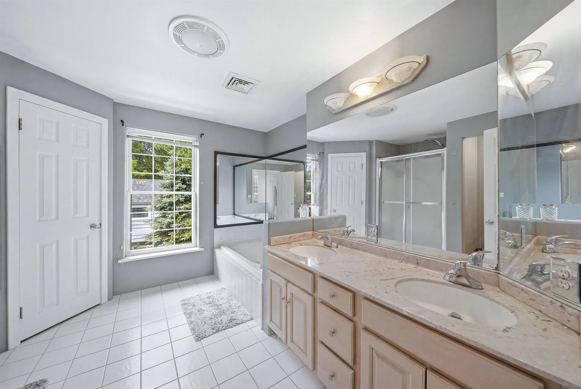 12 Lamprey Street Newmarket NH 03857