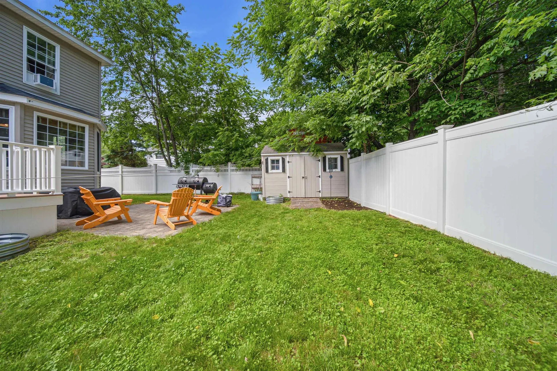 12 Lamprey Street Newmarket NH 03857