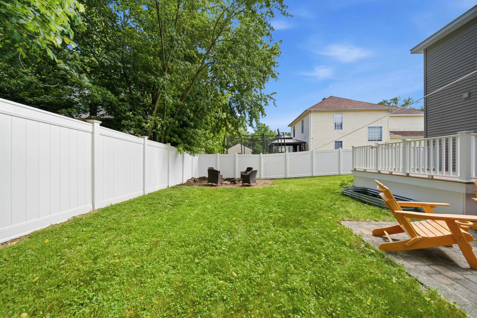 12 Lamprey Street Newmarket NH 03857