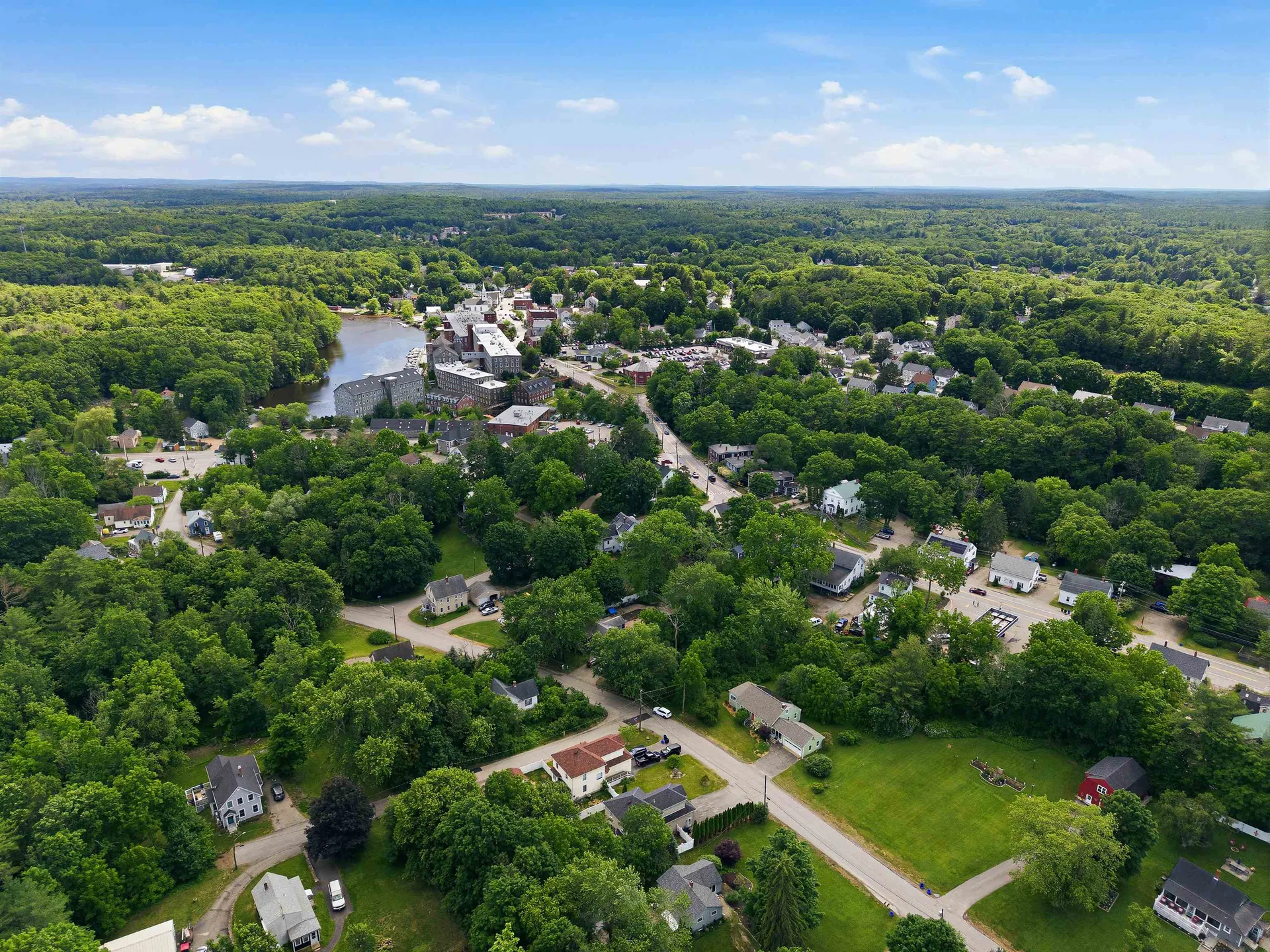 12 Lamprey Street Newmarket NH 03857