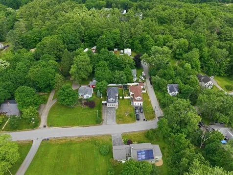 12 Lamprey Street Newmarket NH 03857