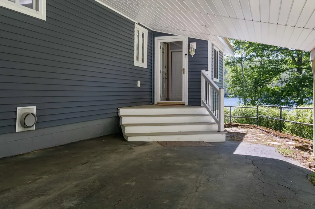 215 Stocker Pond Road Grantham NH 03753