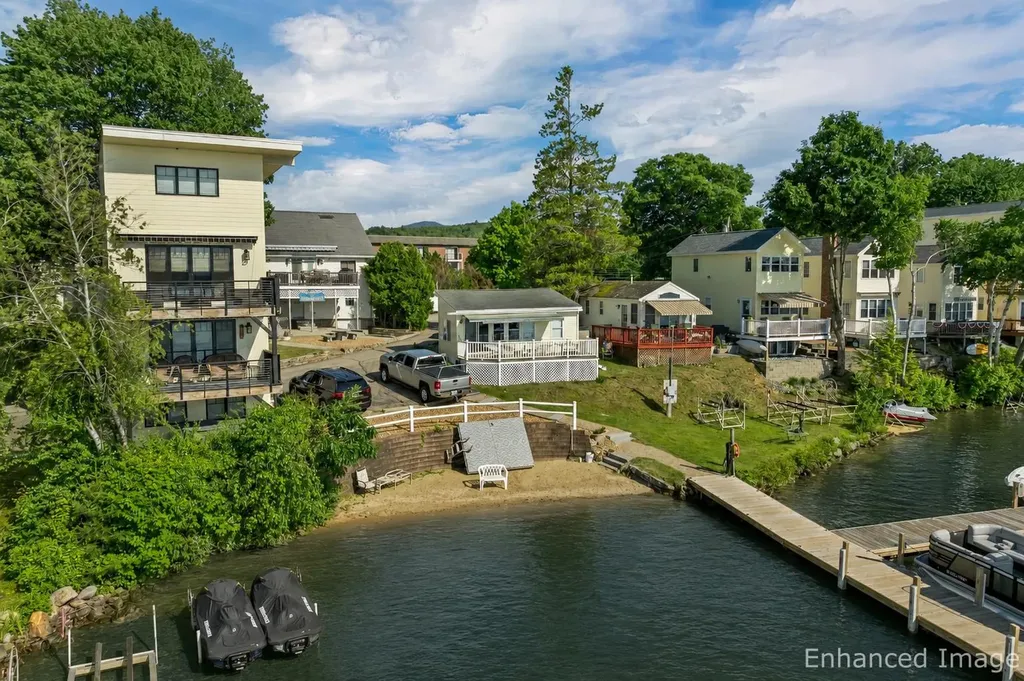 144 Lake Street Laconia NH 03246-2130