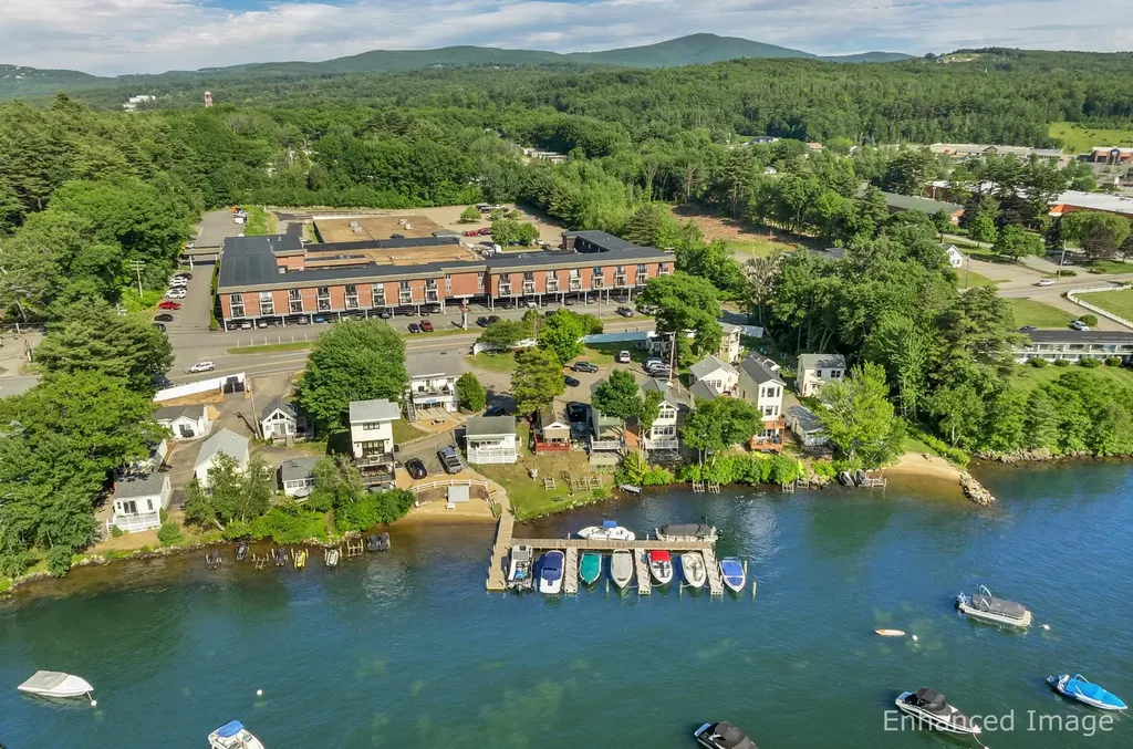144 Lake Street Laconia NH 03246-2130