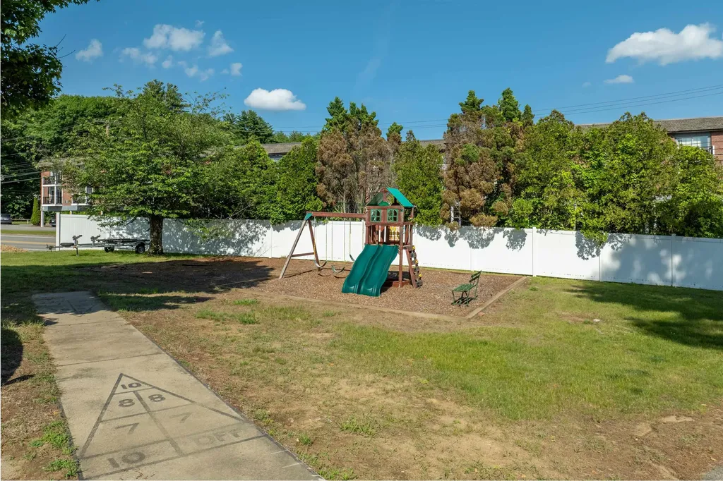 144 Lake Street Laconia NH 03246-2130