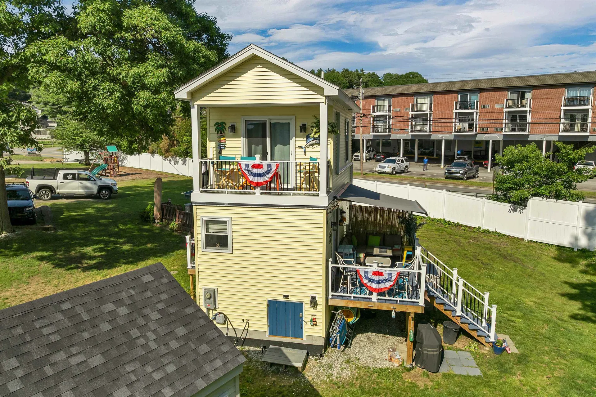 144 Lake Street Laconia NH 03246-2130