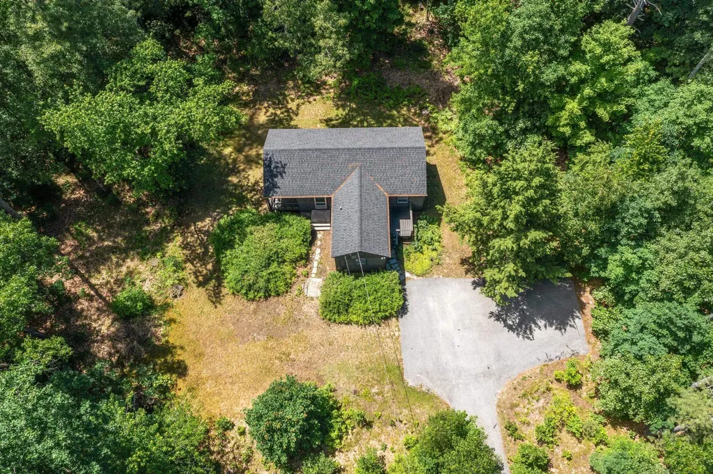 12 Bohanon Bridge Road Brookline NH 03033