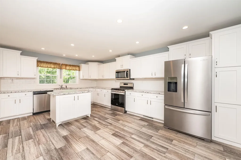9 Wiscasset Street Berwick ME 03901