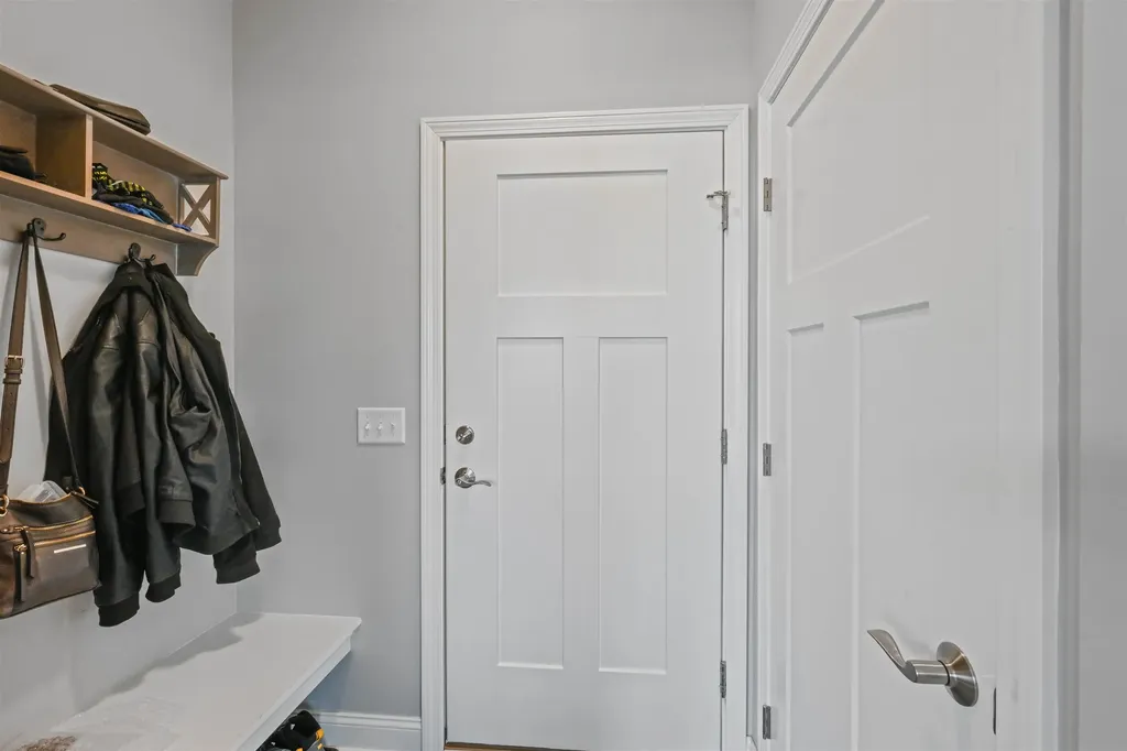81 Leo Lane South Burlington VT 05403