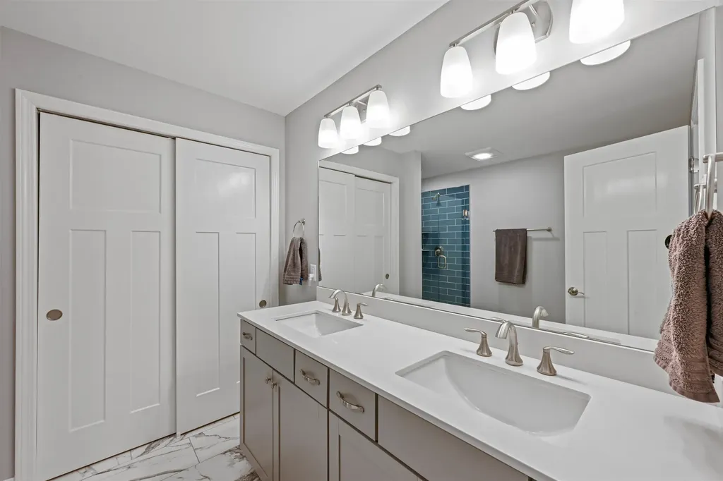 81 Leo Lane South Burlington VT 05403