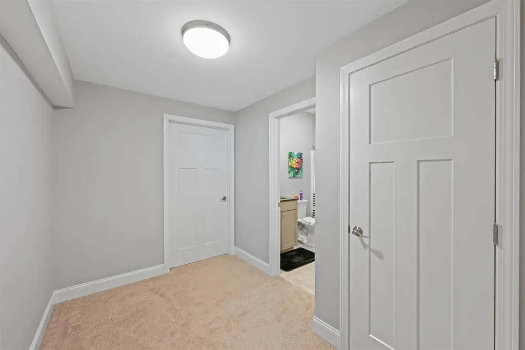 81 Leo Lane South Burlington VT 05403