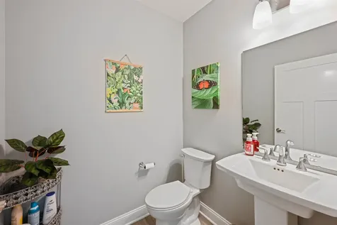 81 Leo Lane South Burlington VT 05403