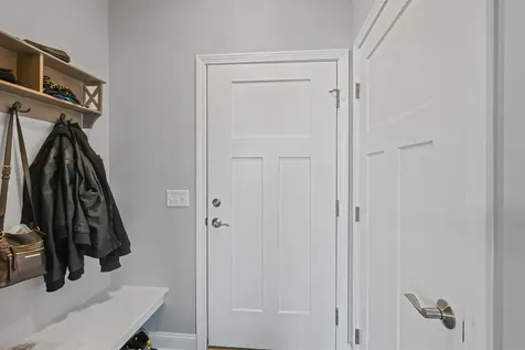 81 Leo Lane South Burlington VT 05403