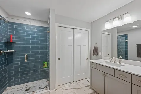 81 Leo Lane South Burlington VT 05403
