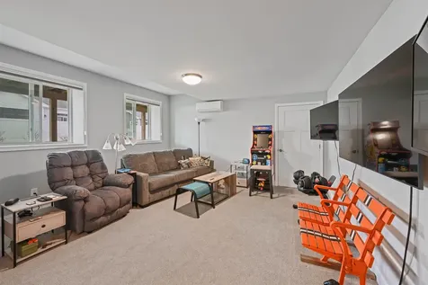81 Leo Lane South Burlington VT 05403